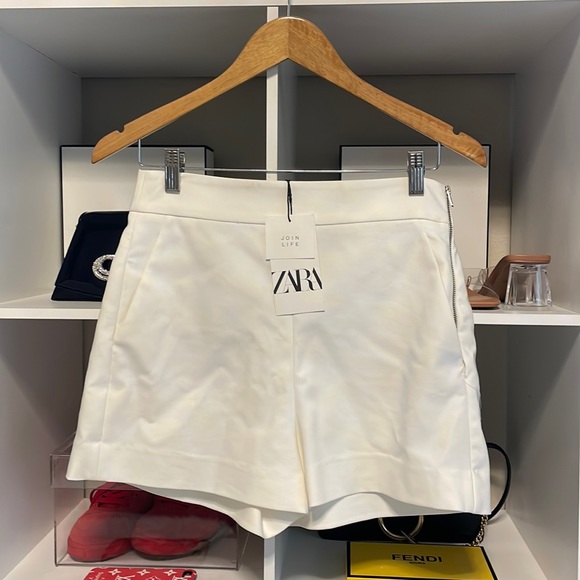 Zara solid shorts - Picture 2 of 4